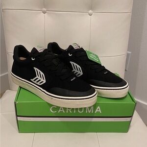 NWT - Cariuma Men’s Black Pro Model Mike Vallely Lace Up Tennis Shoes Size 9